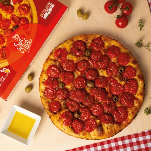 San Nicò Barese Classica focaccia pomodoro olive lung liev